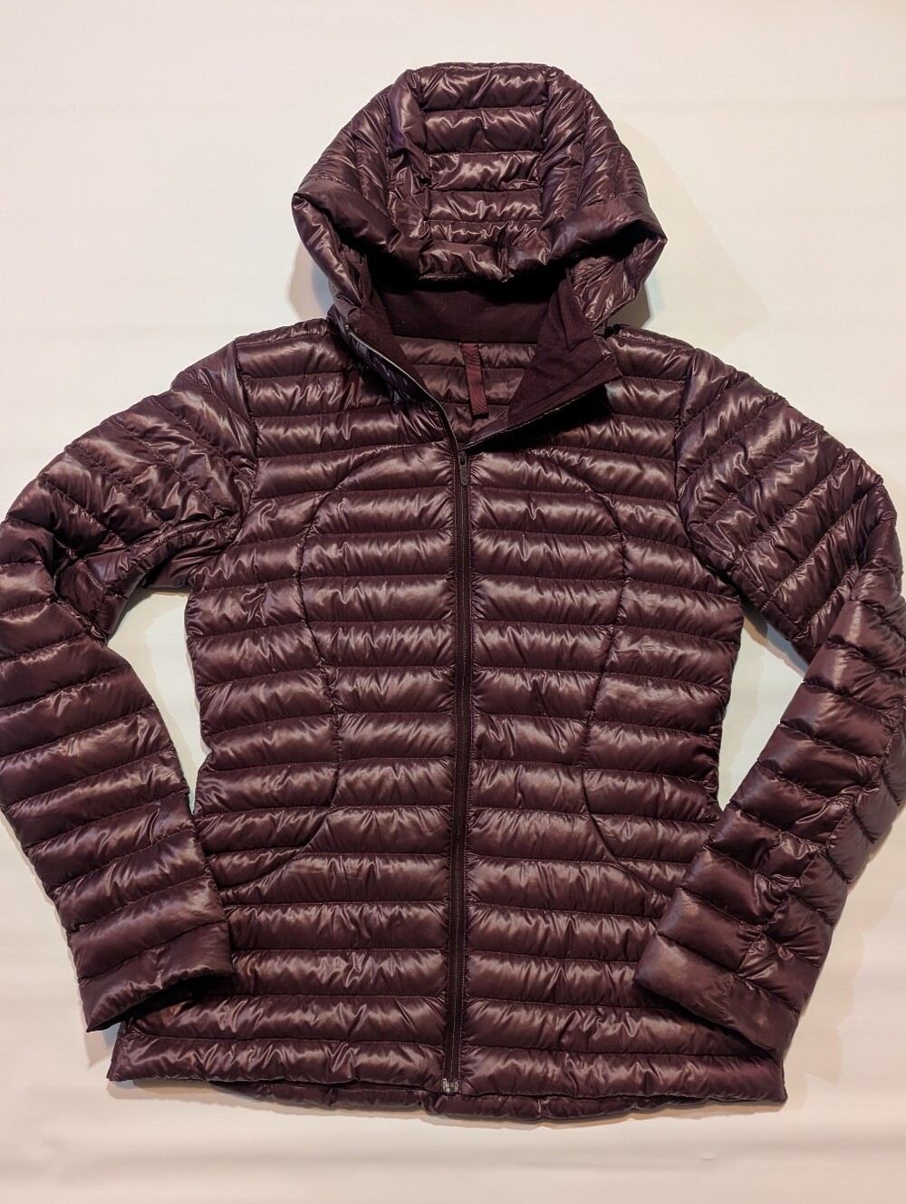 Lululemon Burgundy Pack it Hooded Puffer/Jacket | Womens Size 6